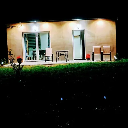 Leszczynka * Szarocin