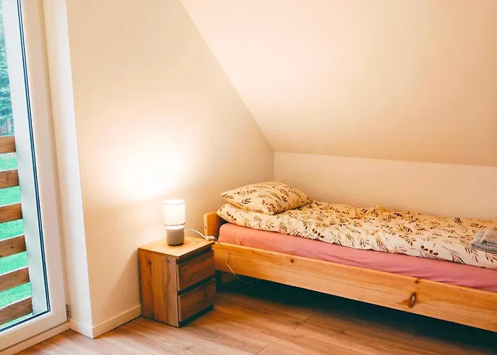 Leszczynka * Szarocin